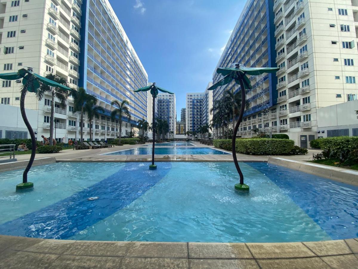 Madison'S Place At Sea Moa Manila Esterno foto